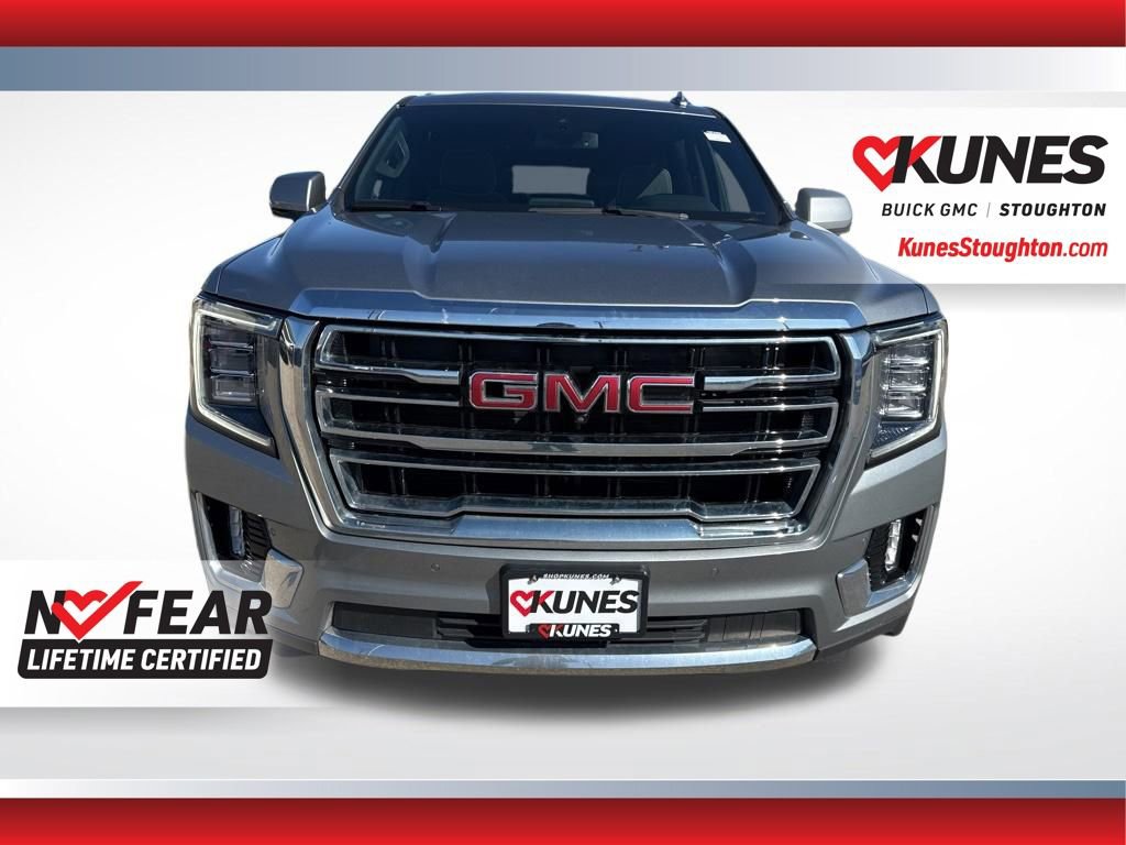 Used 2023 GMC Yukon XL SLT w/ SLT Premium Package AWD/4WD image 5