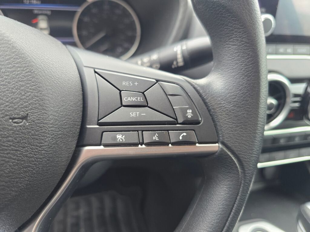 Used 2023 Nissan Sentra SV image 22