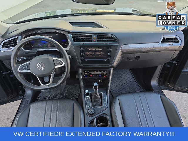 Used 2024 Volkswagen Tiguan SE w/ Panoramic Sunroof Package AWD/4WD image 18