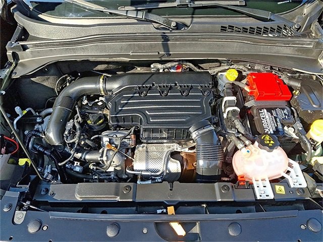 Used 2022 Jeep Renegade Latitude w/ Convenience Group image 28