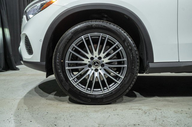 New 2026 Mercedes-Benz GLC 300 4MATIC image 7
