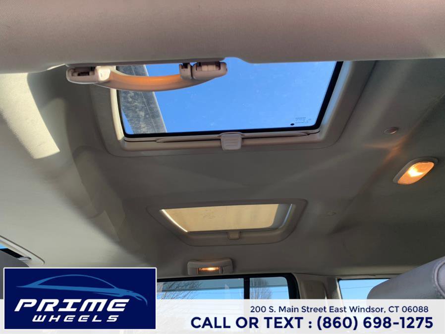 Used 2007 Jeep Commander Sport image 23