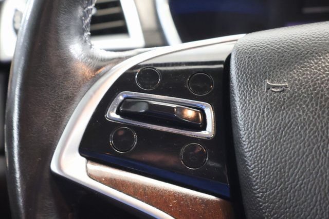 Used 2014 Cadillac SRX Luxury w/ Driver Awareness Package AWD/4WD image 17
