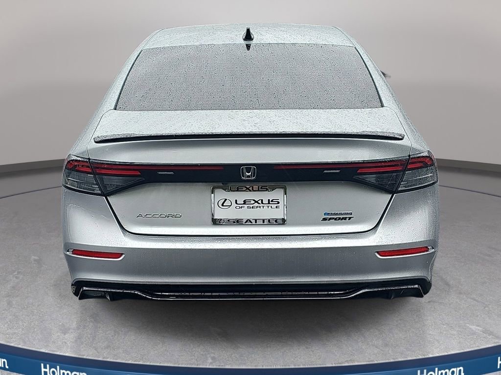 Used 2024 Honda Accord Sport image 7