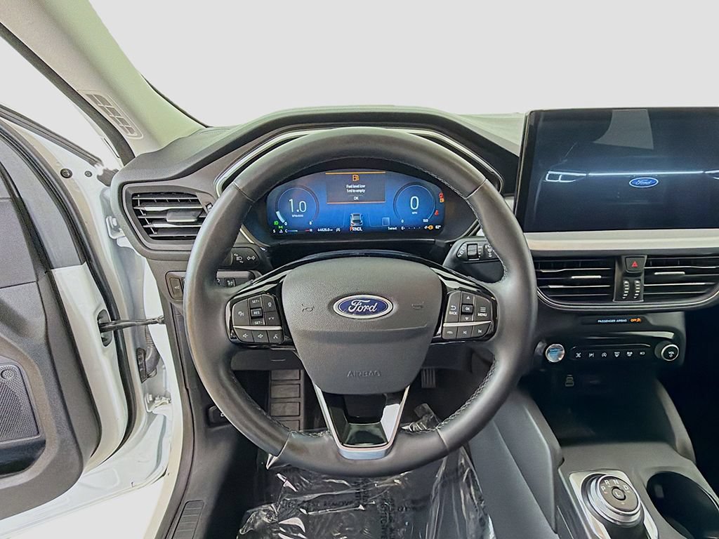 Used 2024 Ford Escape Platinum AWD/4WD image 29