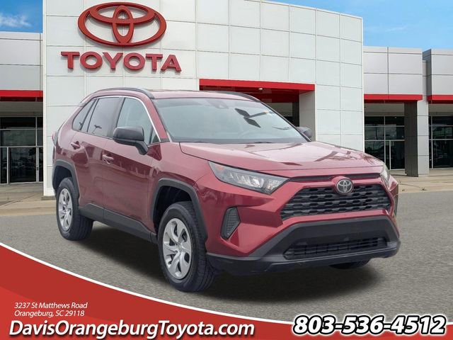 Used 2019 Toyota RAV4 LE FWD image 1