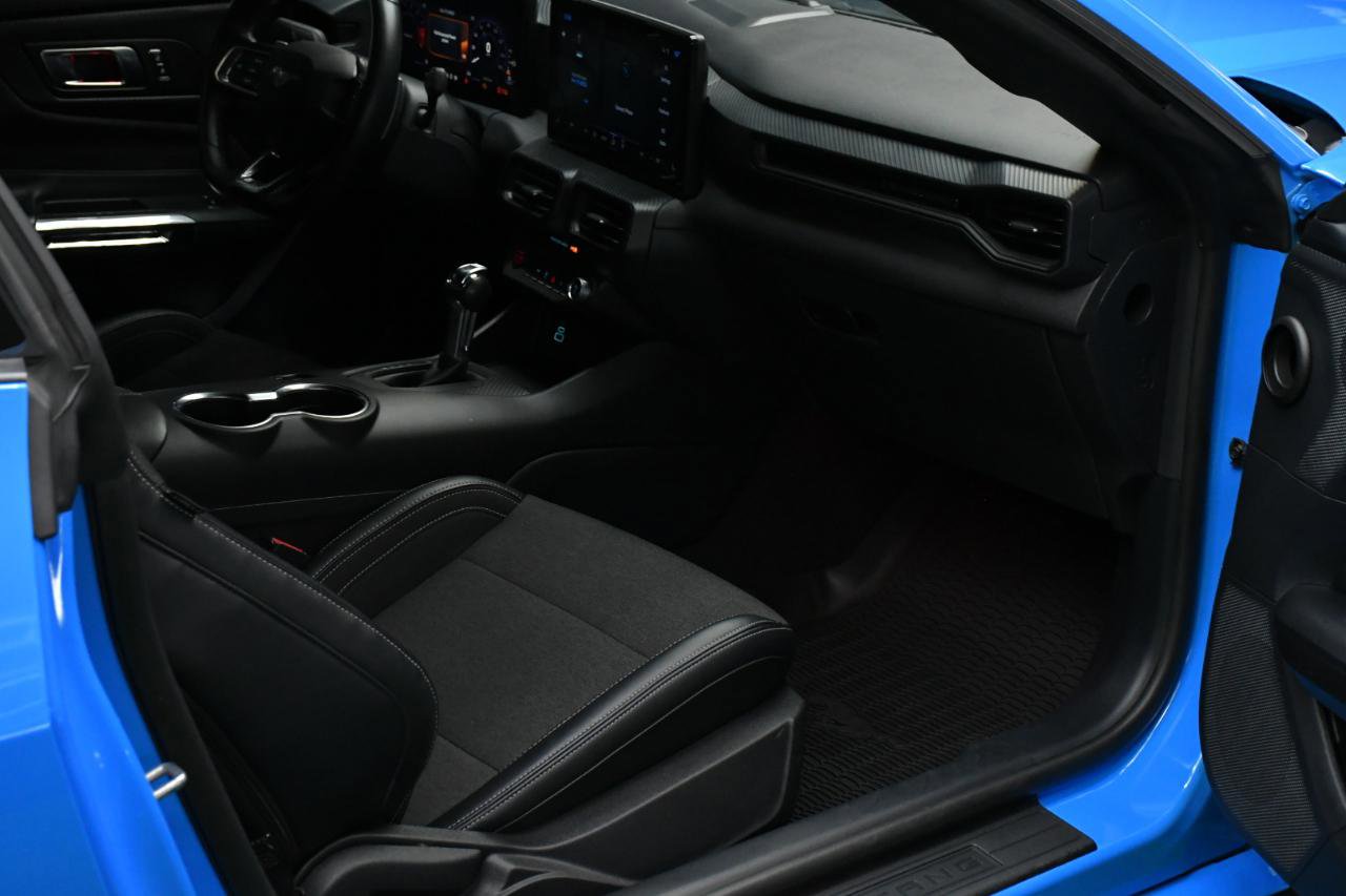 Used 2024 Ford Mustang GT RWD image 37