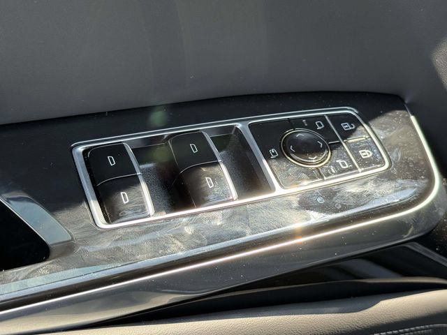 Used 2026 Cadillac Escalade V w/ LPO, ONYX Package AWD/4WD image 12