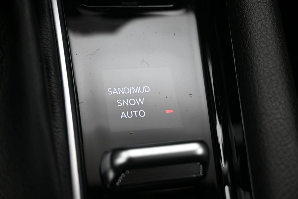 New 2026 Jeep Compass Latitude AWD/4WD image 16