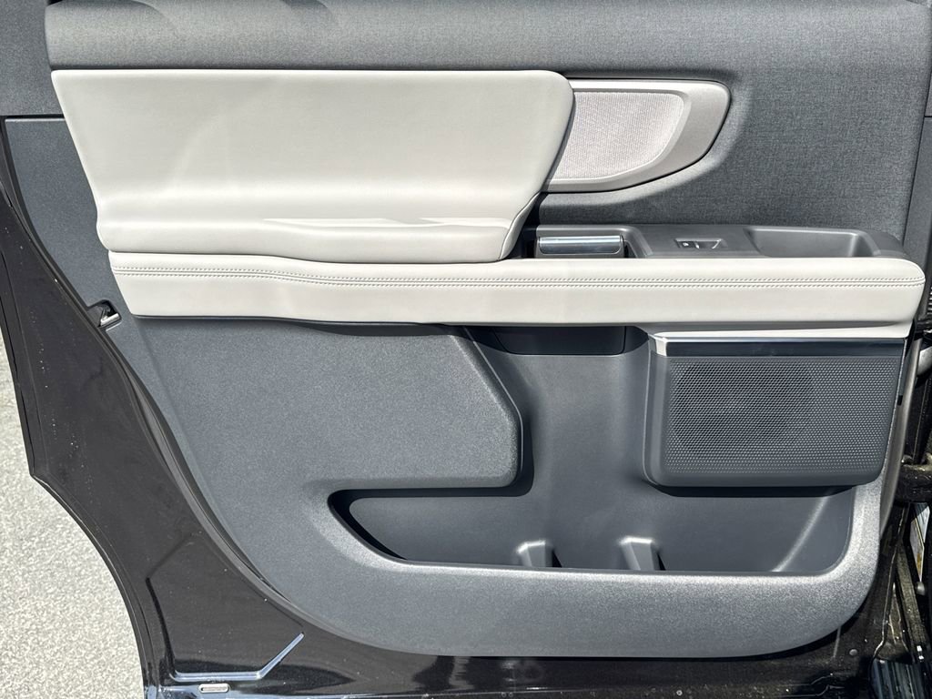 New 2026 Ford Expedition Max Active RWD image 22