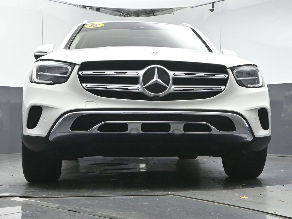 Used 2022 Mercedes-Benz GLC 300 w/ Premium Package Lite image 32