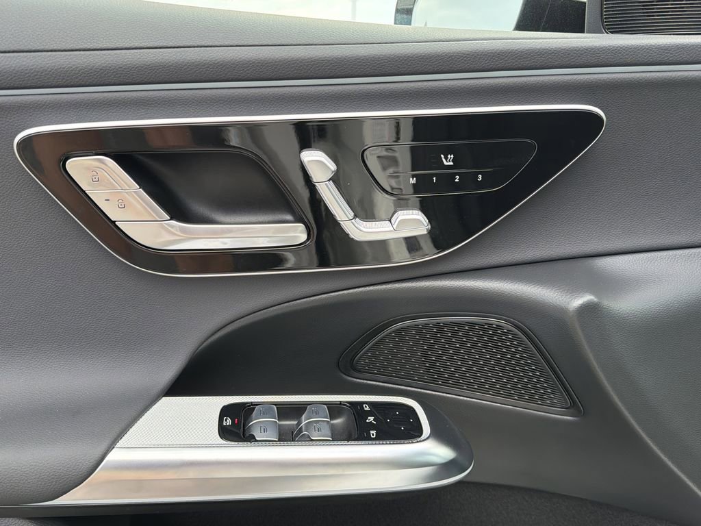 New 2026 Mercedes-Benz E 450 4MATIC Sedan image 24