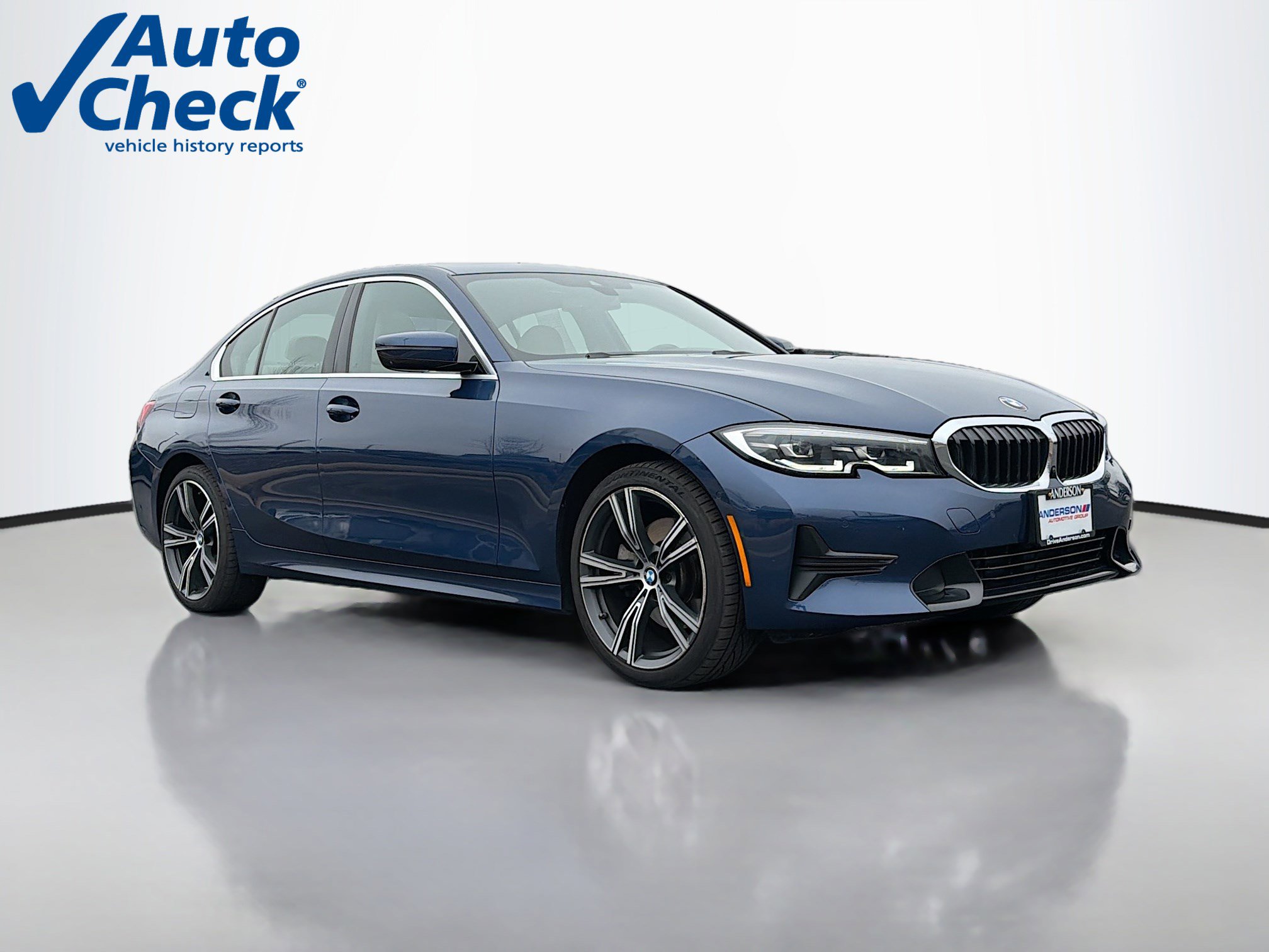 Used 2021 BMW 330i xDrive Sedan w/ Convenience Package image 1