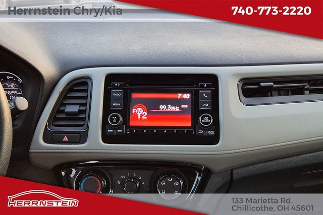 Used 2022 Honda HR-V LX image 10