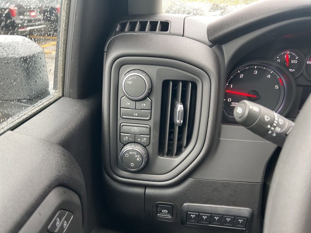 New 2026 Chevrolet Silverado 2500 W/T w/ WT Convenience Package AWD/4WD image 20