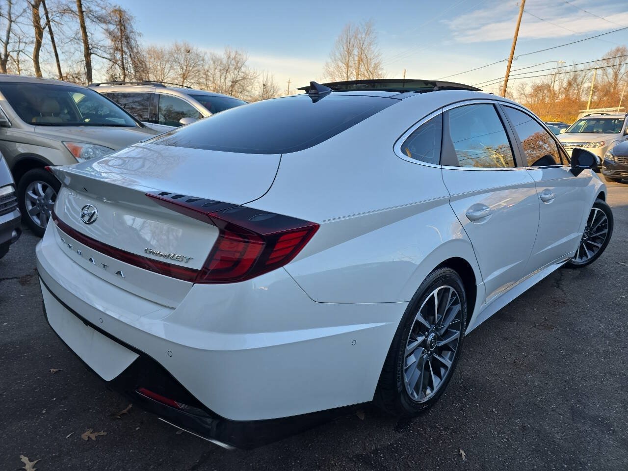 Used 2021 Hyundai Sonata Limited FWD image 15