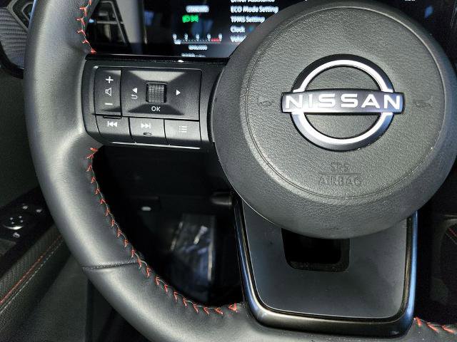 Certified 2025 Nissan Kicks SR FWD image 24