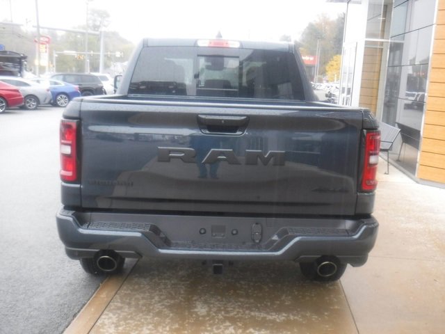 New 2026 RAM 1500 4x4 Crew Cab image 9