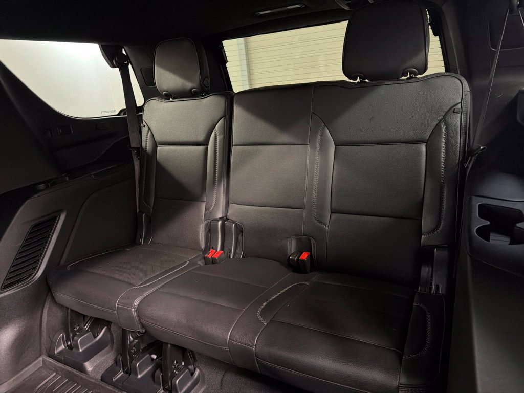 Used 2023 GMC Yukon Denali w/ LPO, Floor Liner Package AWD/4WD image 29