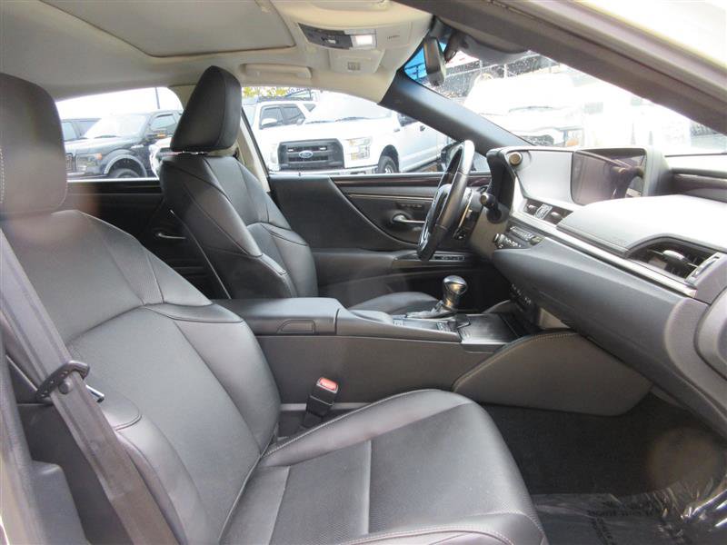 Used 2020 Lexus ES 350 w/ Premium Package image 35