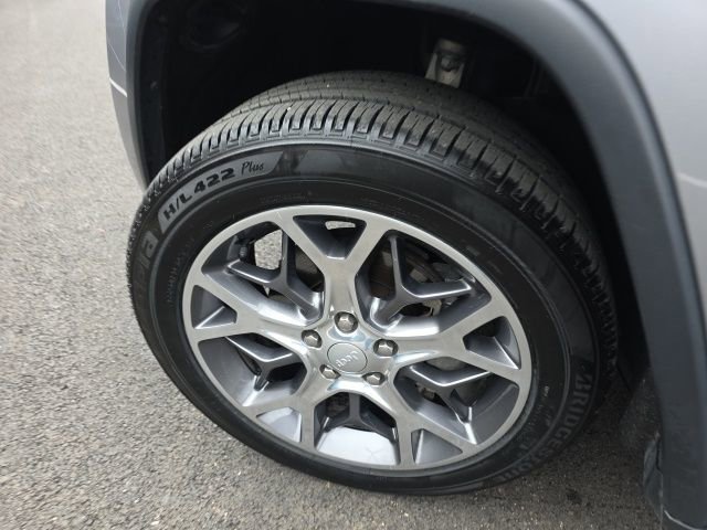 Used 2020 Jeep Grand Cherokee Limited w/ Luxury Group II image 37