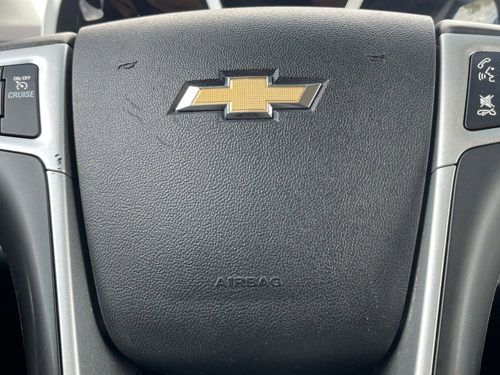 Used 2017 Chevrolet Equinox LT w/ Convenience Package image 5