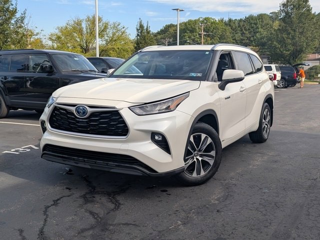 Used 2020 Toyota Highlander XLE