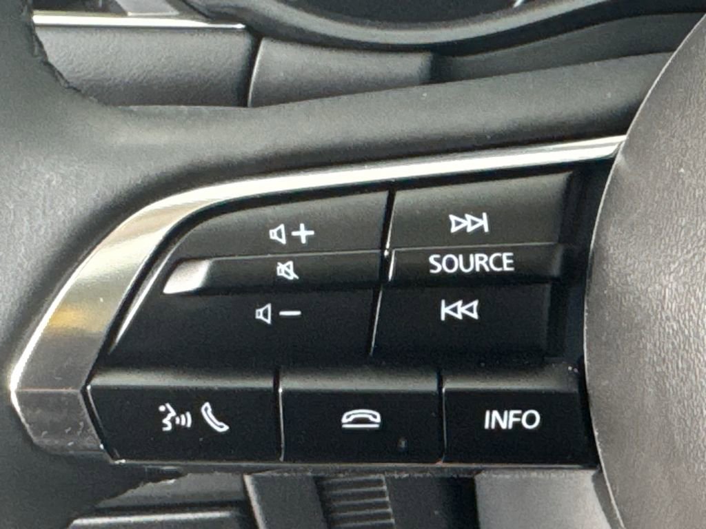Used 2025 MAZDA MAZDA3 s image 25