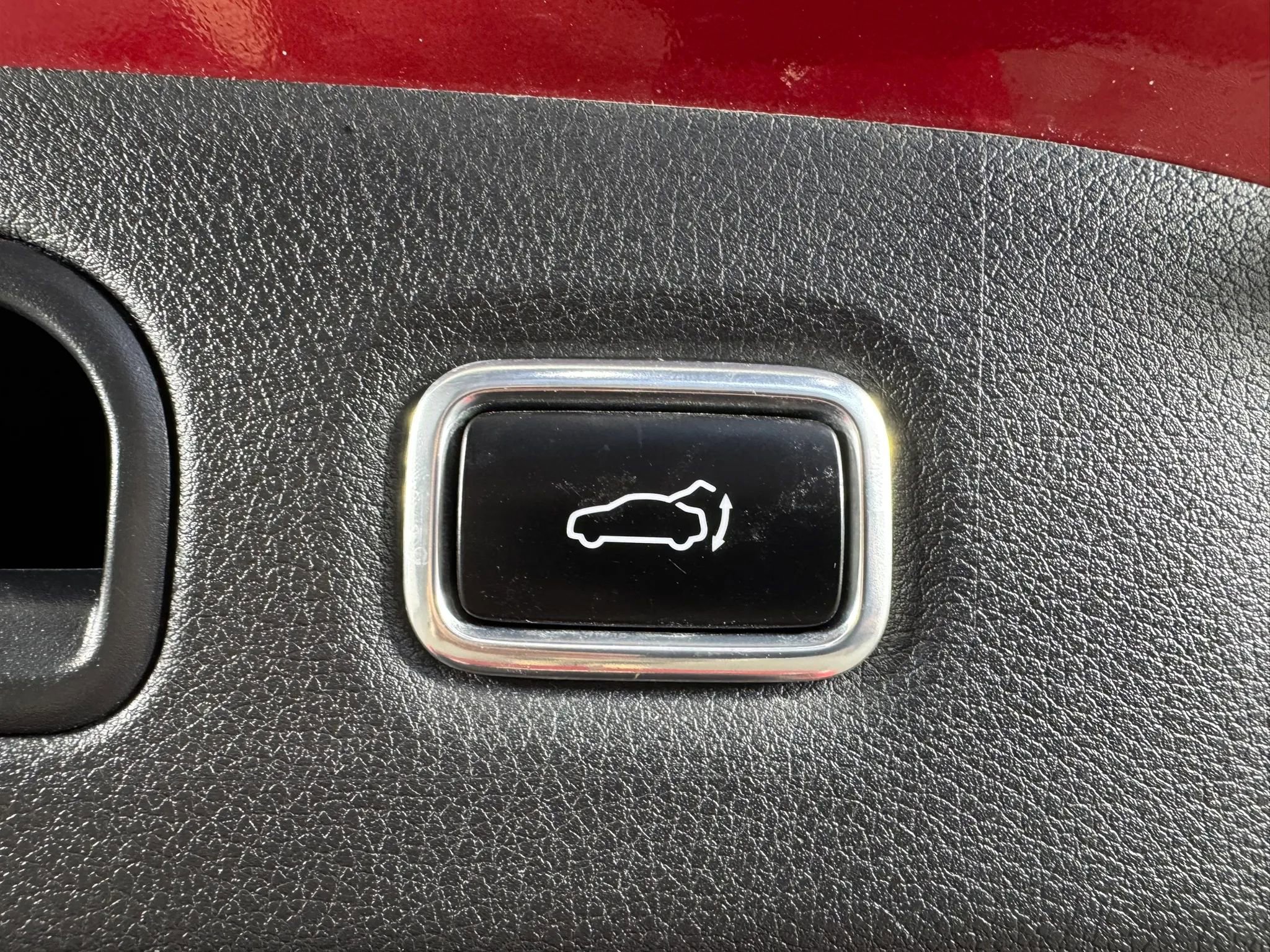 Used 2018 Kia Stinger GT2 AWD/4WD image 30