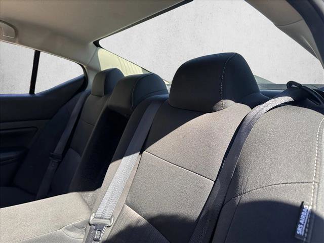 Used 2024 Nissan Altima 2.5 SV image 23