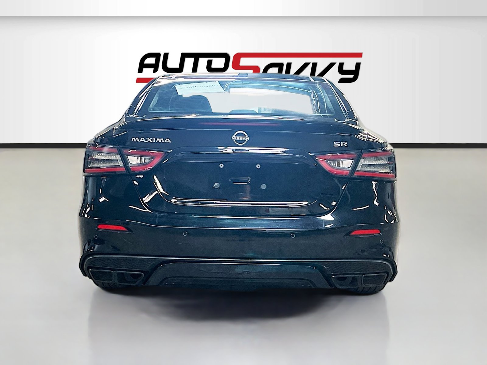 Used 2023 Nissan Maxima SR w/ Sport Mat Group FWD image 6
