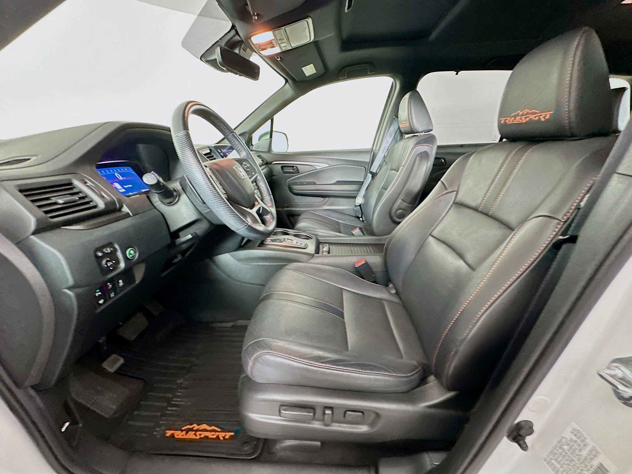 Used 2023 Honda Passport TrailSport image 13