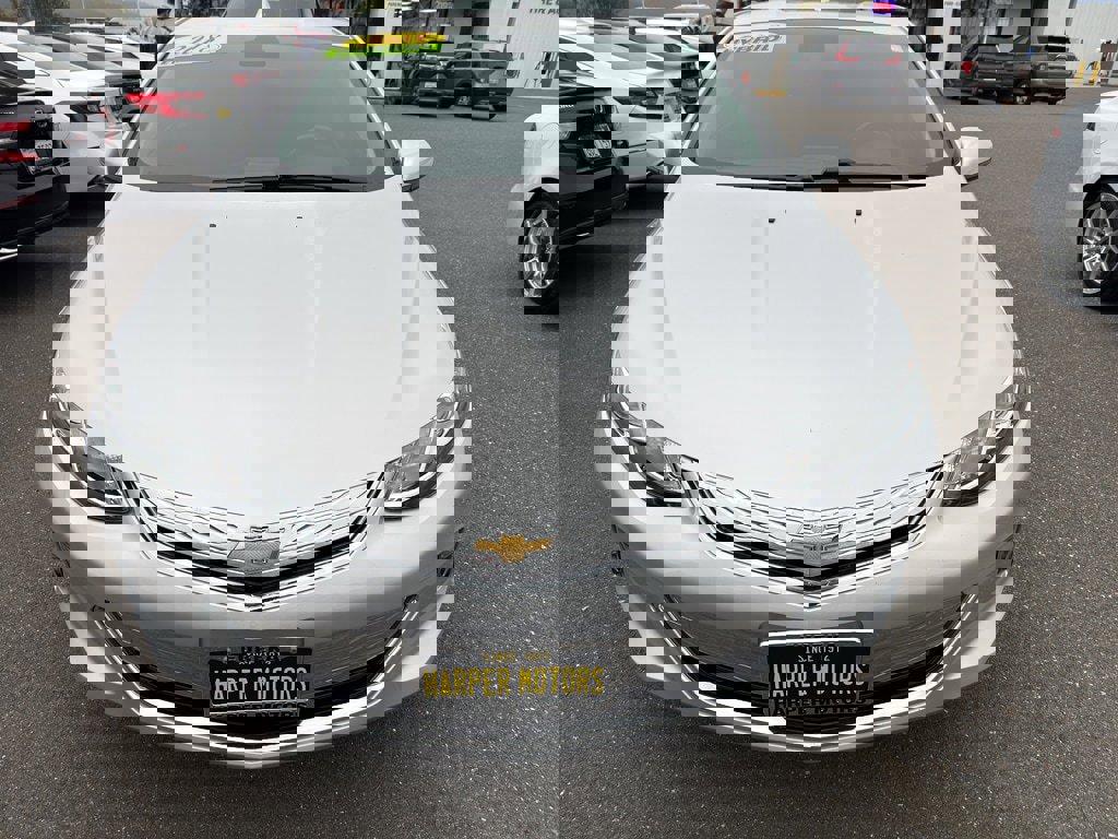 Used 2018 Chevrolet Volt LT w/ Comfort Package image 6