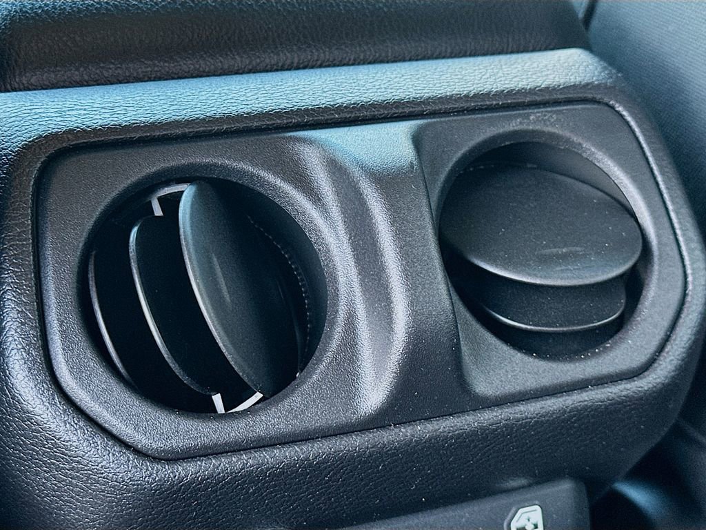 Used 2020 Jeep Gladiator Rubicon image 28