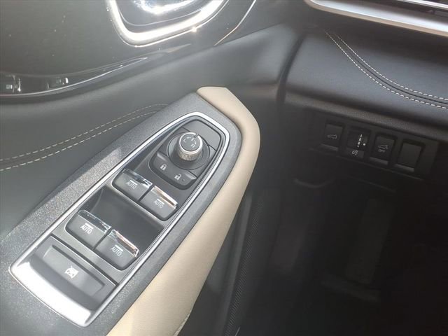 Used 2025 Subaru Outback Limited XT image 22