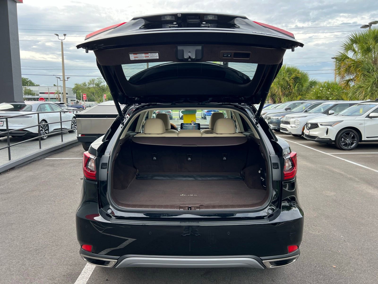 Used 2020 Lexus RX 350 FWD w/ Premium Package image 18