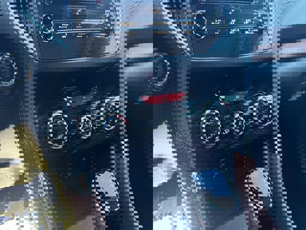 Used 2023 Subaru Forester Touring image 16