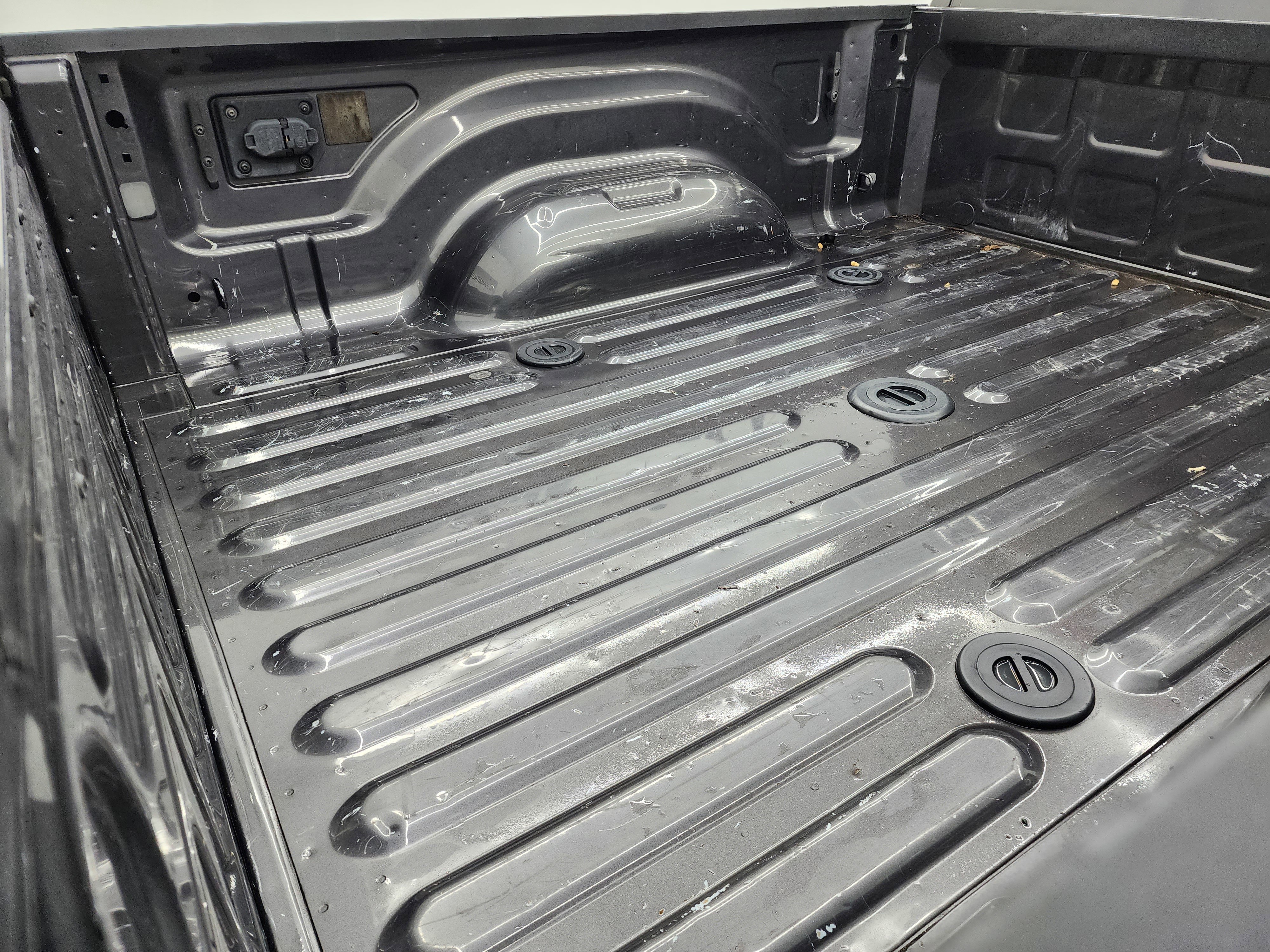 Used 2022 RAM 2500 Big Horn w/ Night Edition image 5