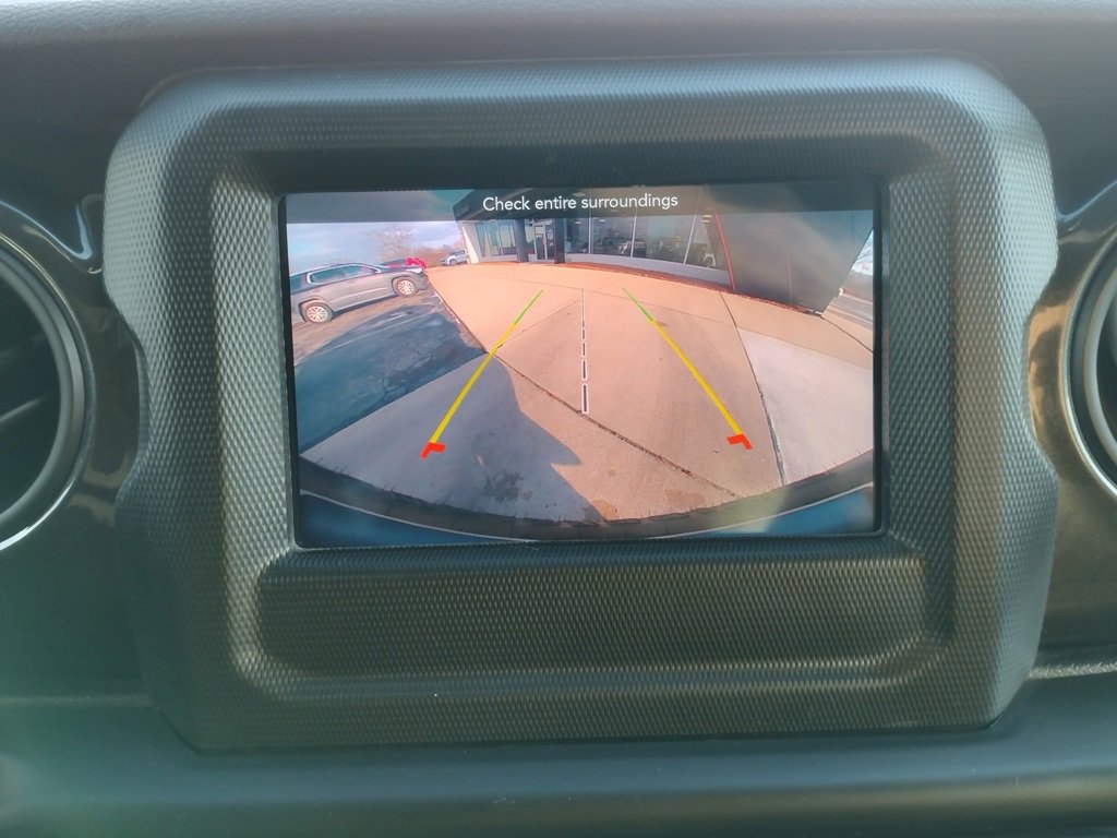 Used 2020 Jeep Wrangler Unlimited Sport image 5