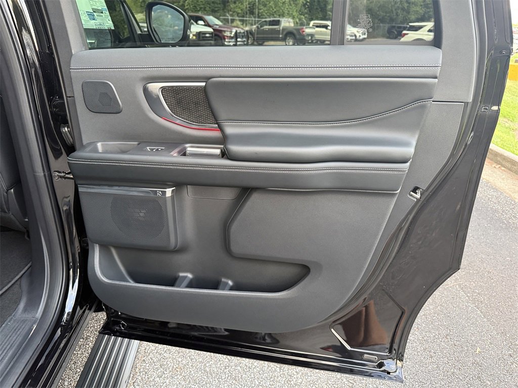 New 2025 Ford Expedition Max Platinum w/ Stealth Performance Package image 18