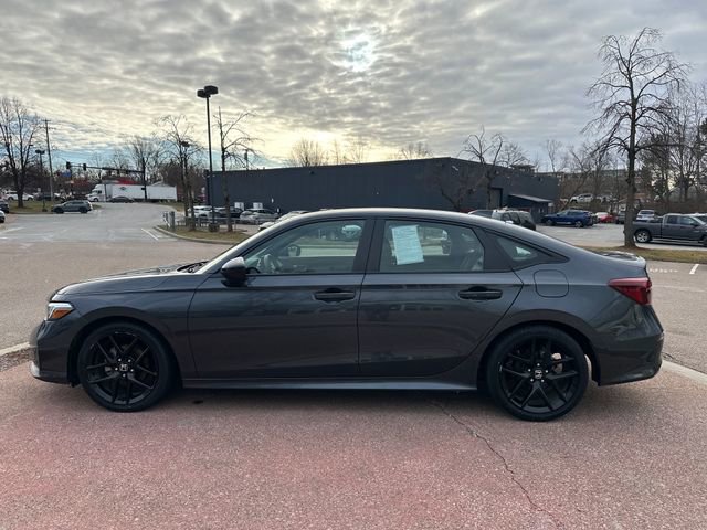 Used 2025 Honda Civic Sport image 2