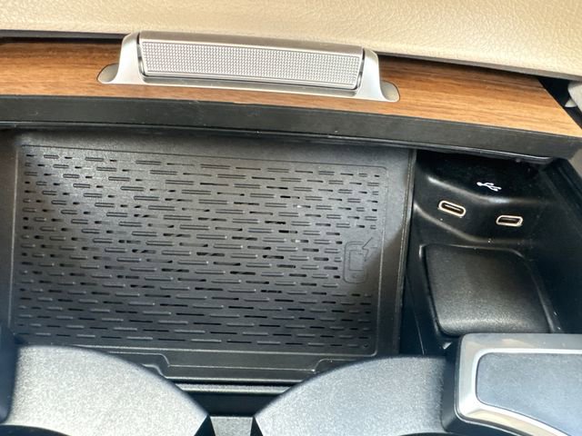 Used 2024 Mercedes-Benz GLE 450 4MATIC image 38