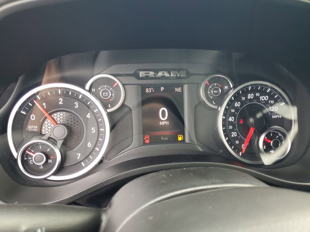 New 2026 RAM 1500 Express AWD/4WD image 14