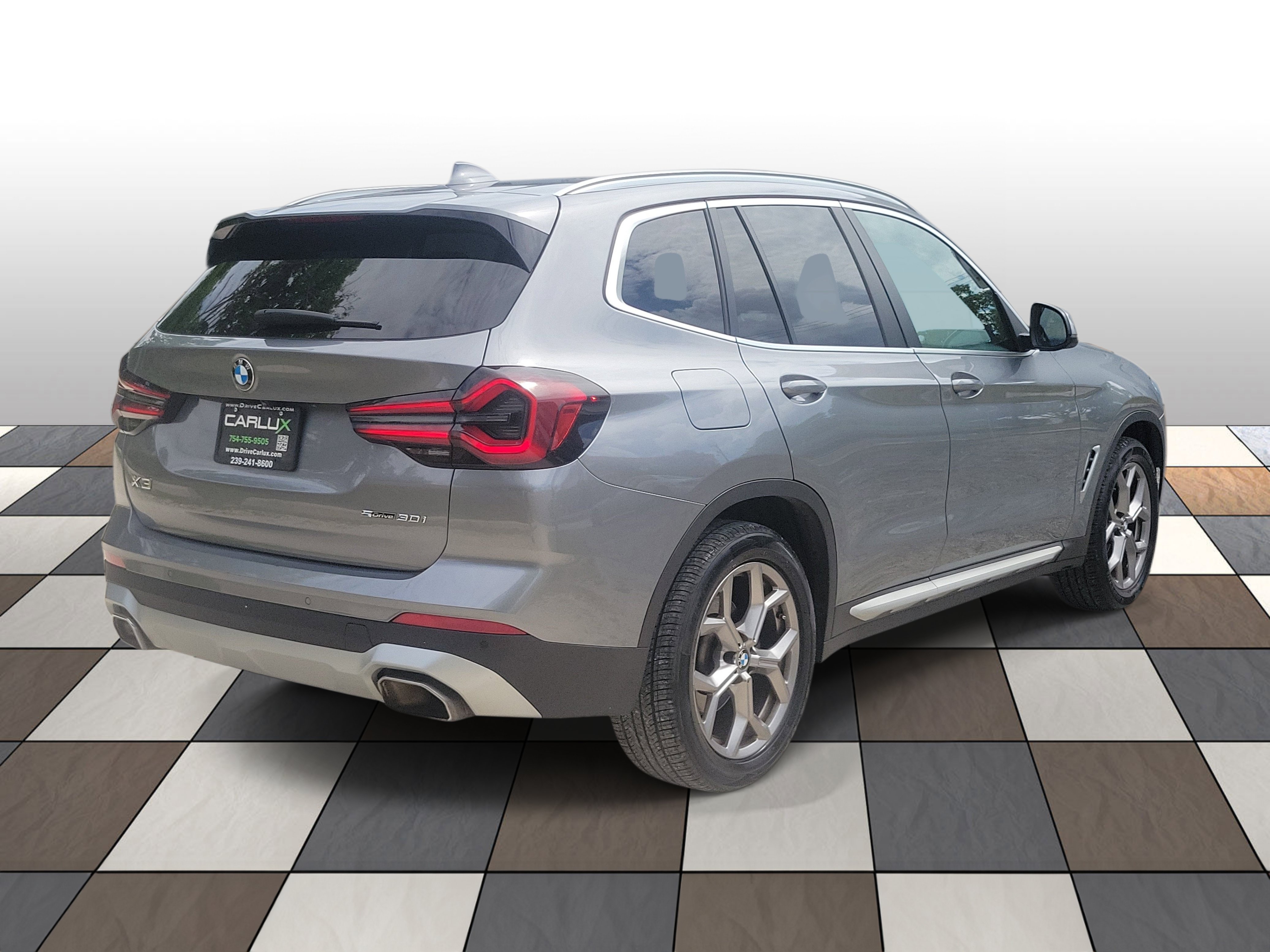 Used 2024 BMW X3 sDrive30i RWD image 3