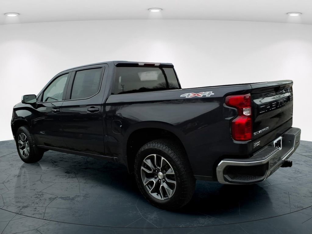 Used 2024 Chevrolet Silverado 1500 LT image 5