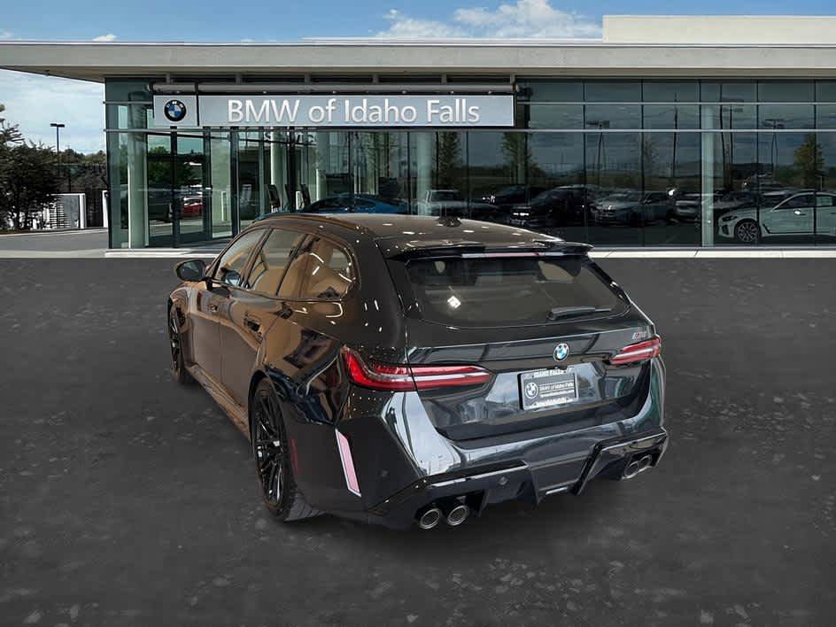 New 2027 BMW M5 Touring AWD/4WD image 5