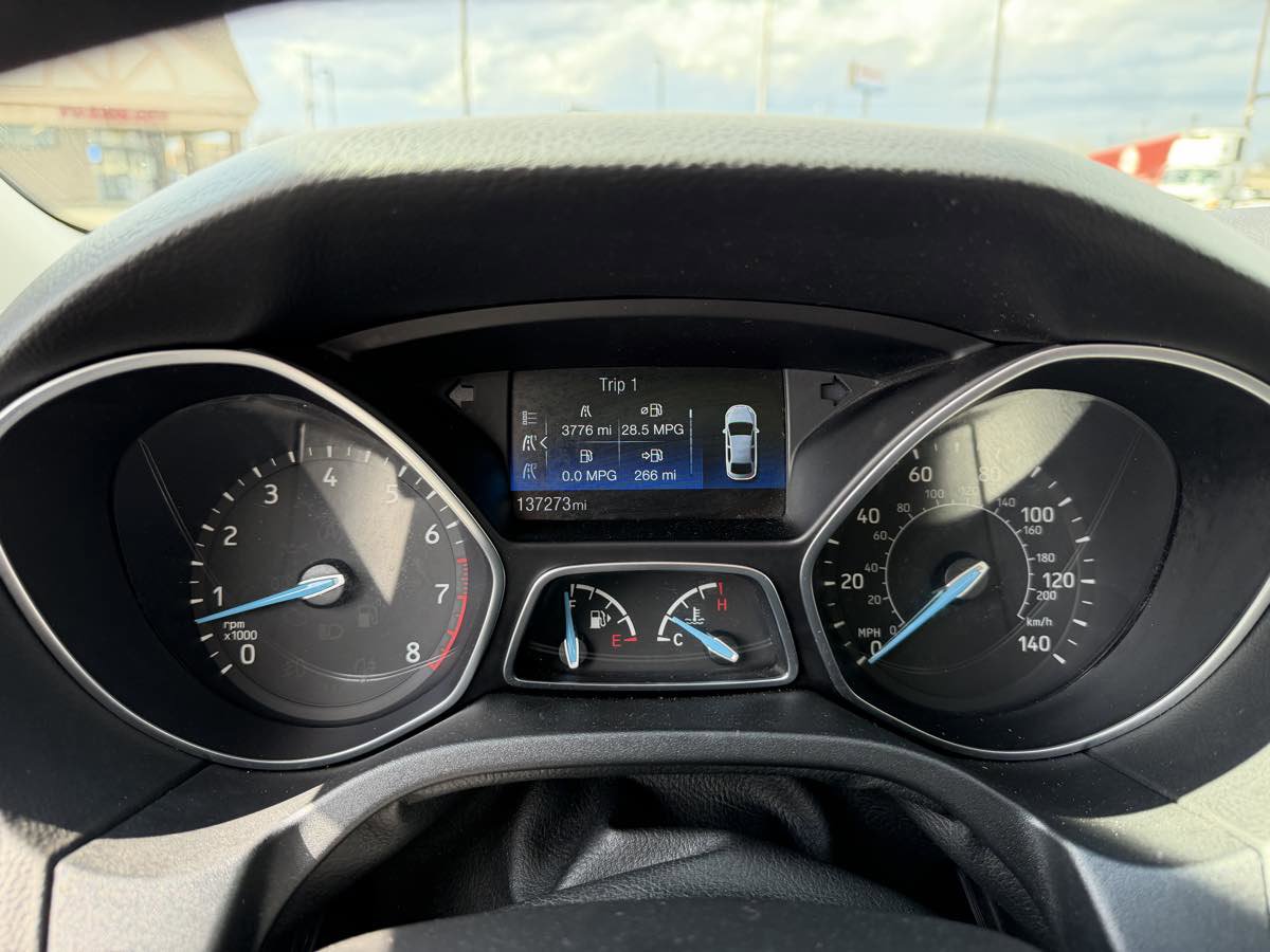 Used 2017 Ford Focus S image 25