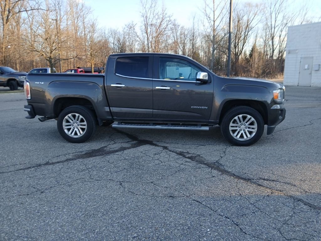 Used 2019 GMC Canyon SLT w/ Driver Alert Package image 4