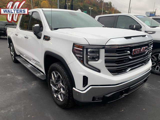 Used 2023 GMC Sierra 1500 SLT w/ SLT Premium Package