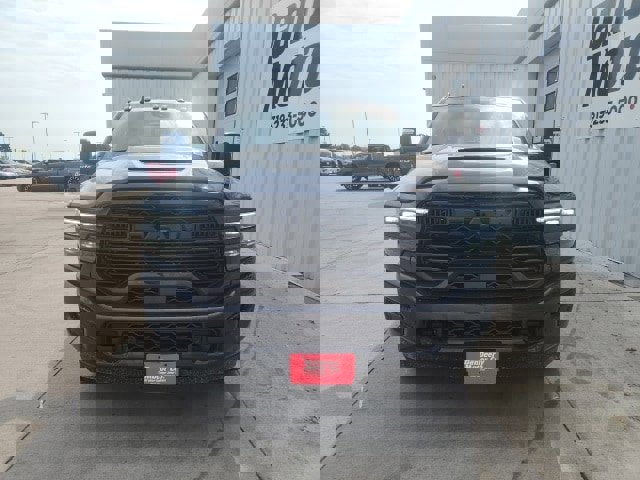 New 2025 RAM 2500 Laramie image 8